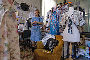 Sabine Kalka-Knecht, alias Kendra Nakamura, dans son atelier partagé du M33, à la Meinau. Sabine Kalka-Knecht, alias Kendra Nakamura, dans son atelier partagé du M33, à la Meinau.